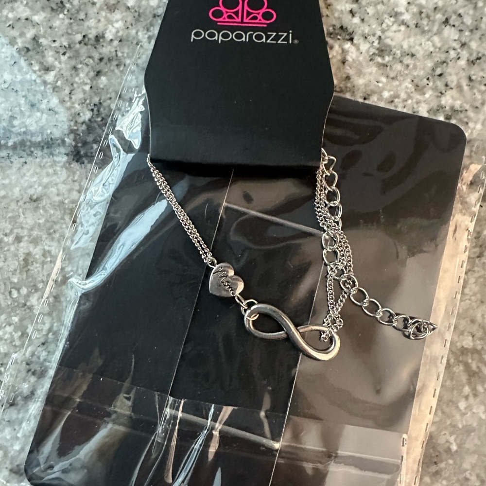 Lot Of Four Bracelets - Picture 5 of 5